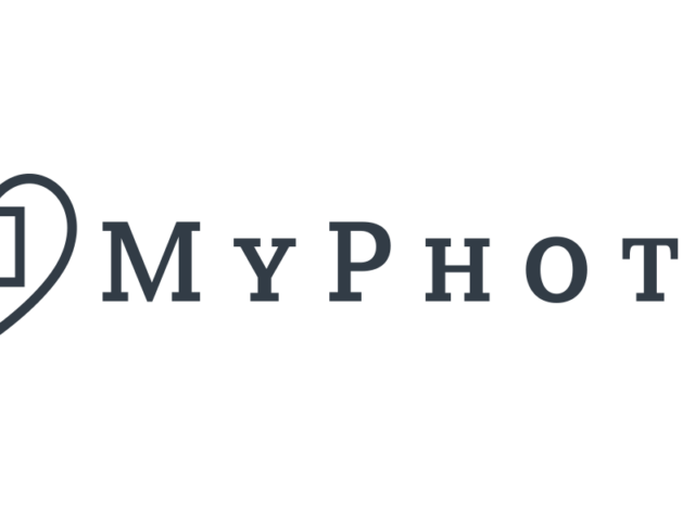 MyPhoto.com online platform to upload and print your photos