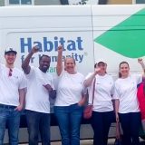 welcome wagon volunteers with habitat for humanity